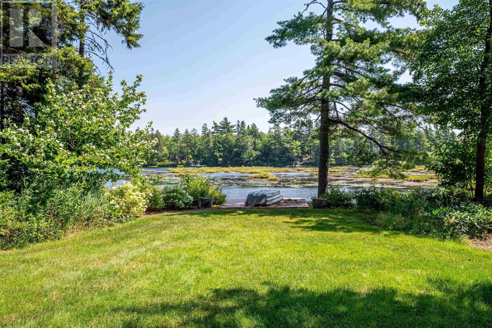 261 Aberdeen Drive Property Photo 40