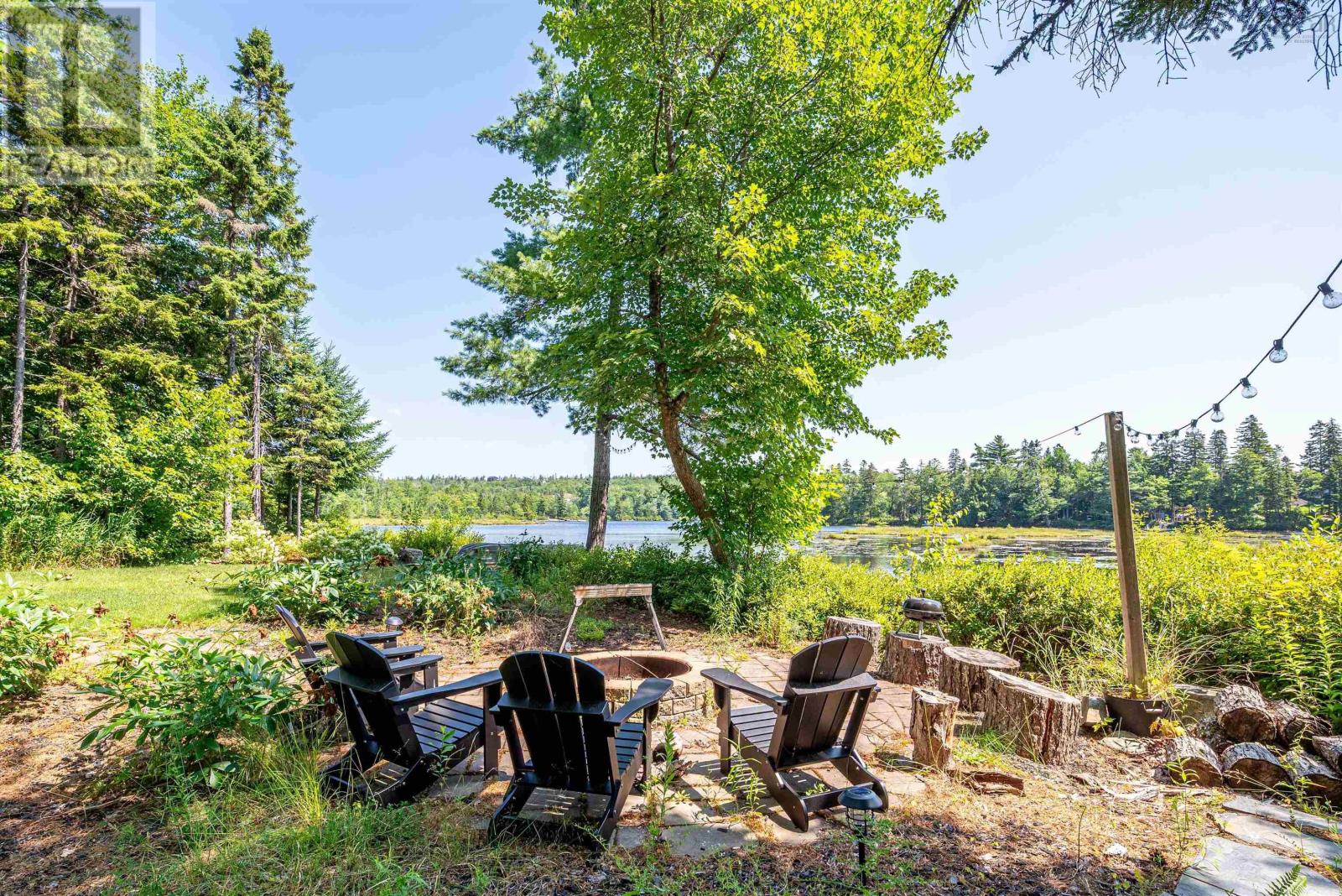 261 Aberdeen Drive Property Photo 41