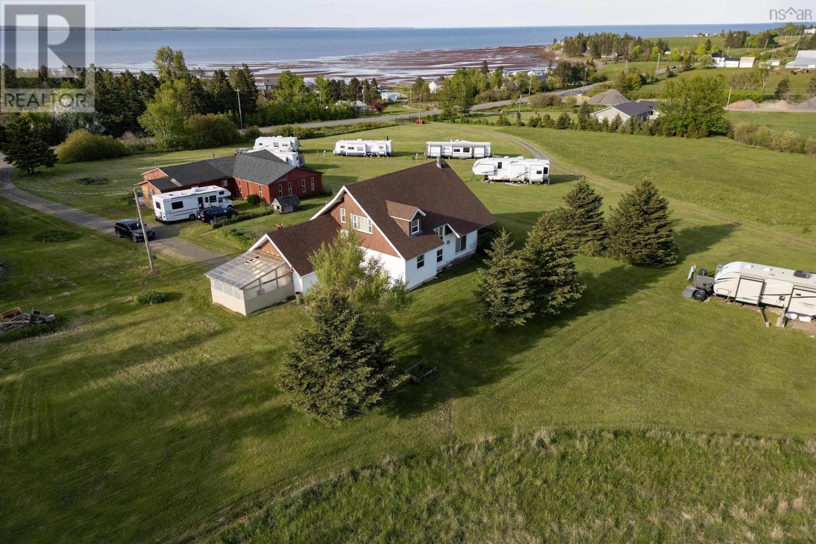 5096 Highway 366 Property Photo 1