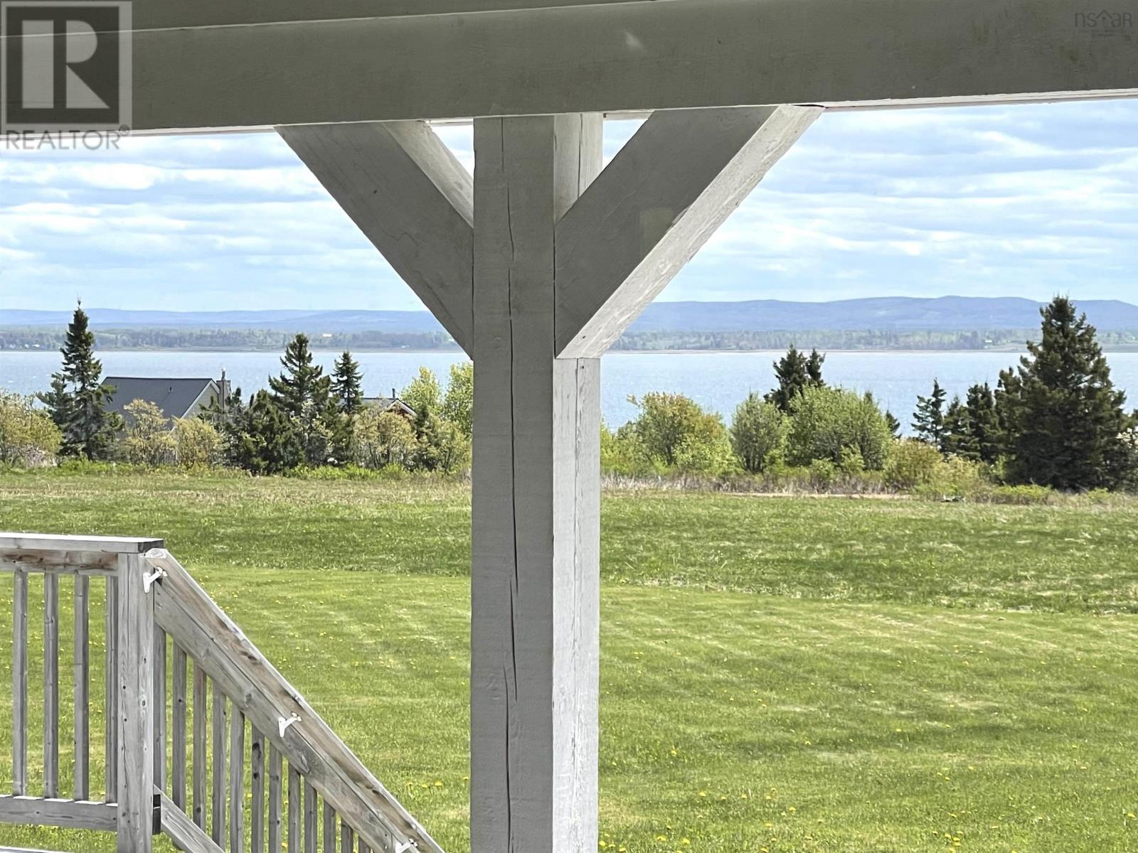 70 Saltwater Drive Property Photo 4