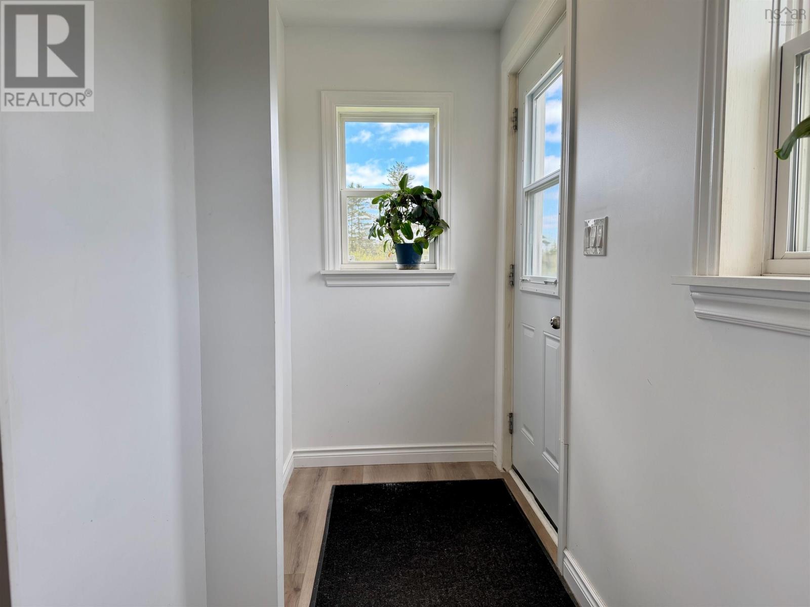 20 Jacquard Road Property Photo 13
