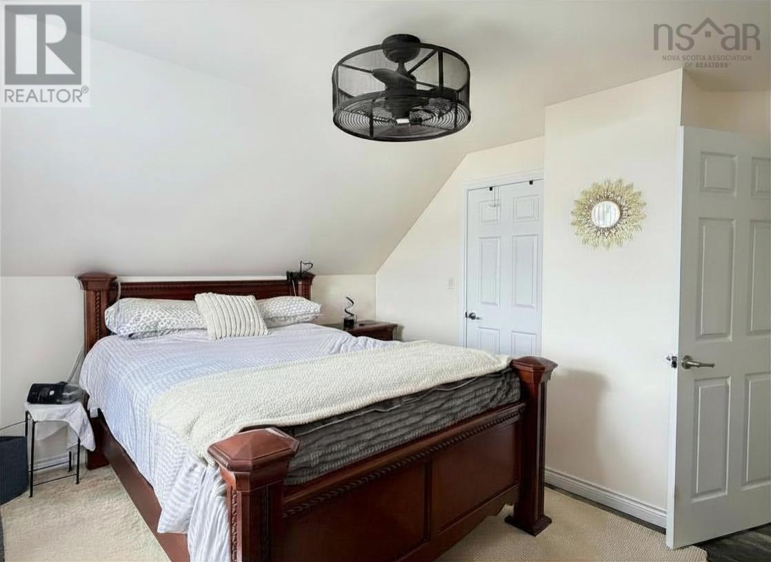 20 Jacquard Road Property Photo 15