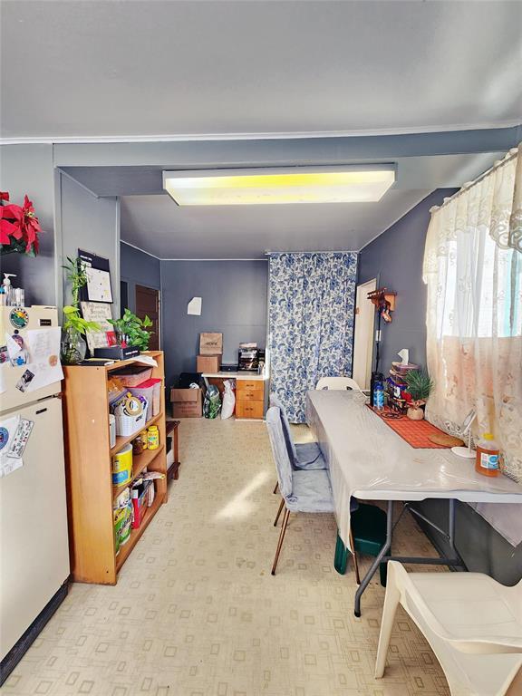 215 Third Avenue Property Photo 5