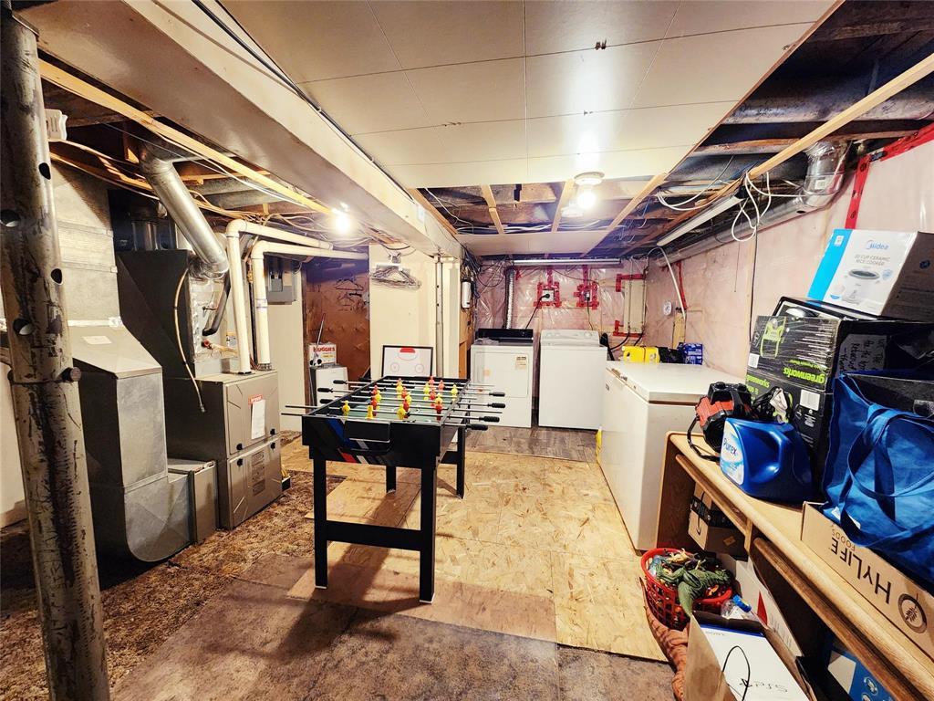 215 Third Avenue Property Photo 16
