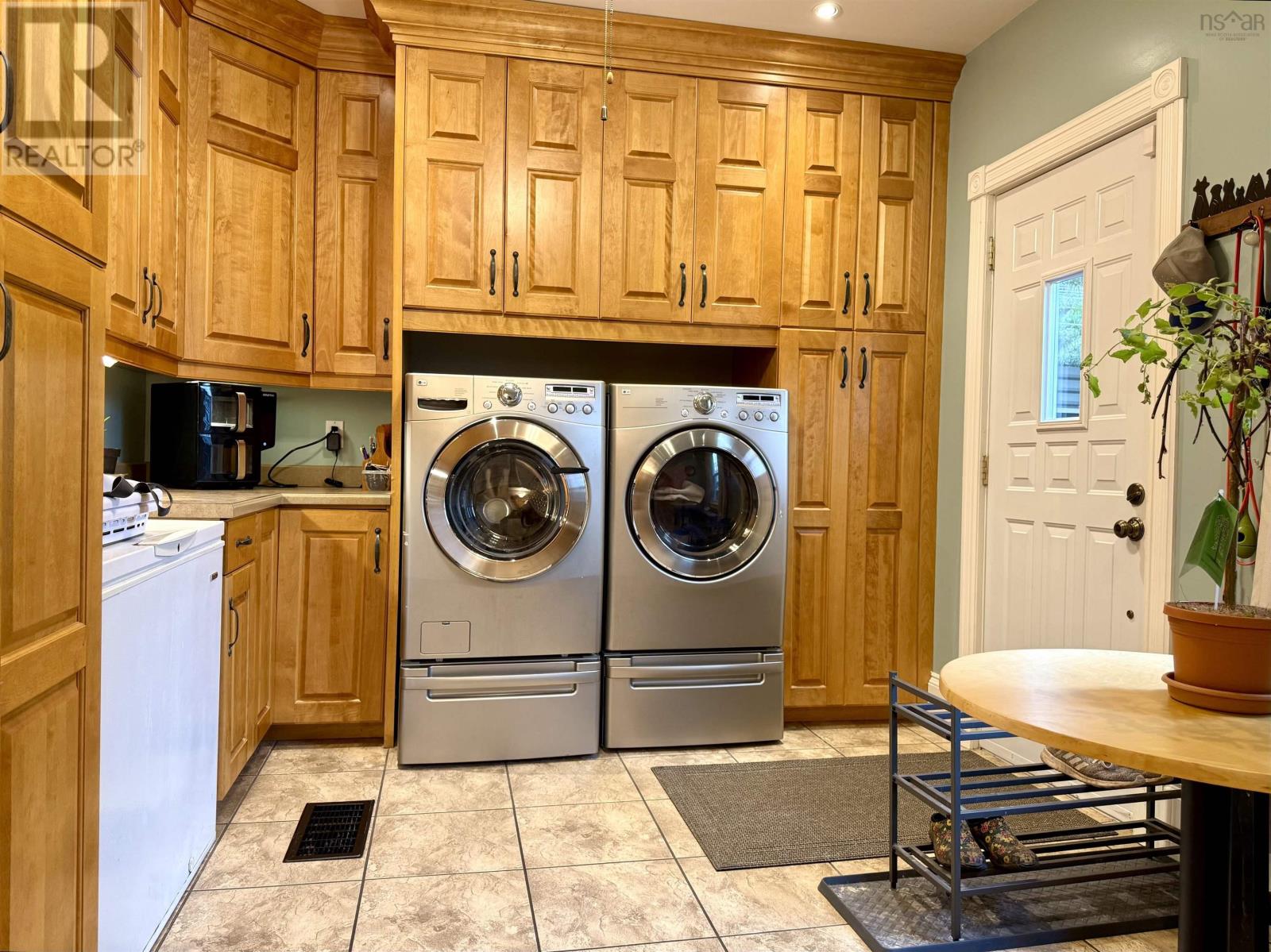 52 Rupert Street Property Photo 27