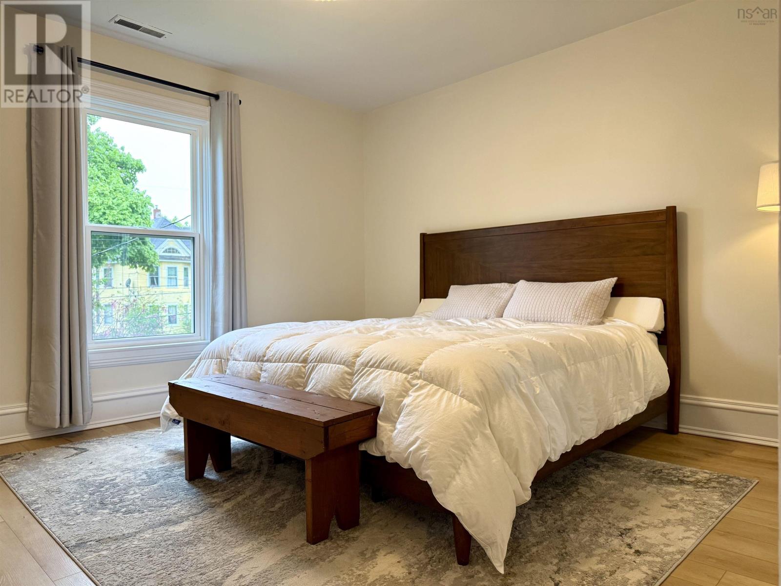 52 Rupert Street Property Photo 37
