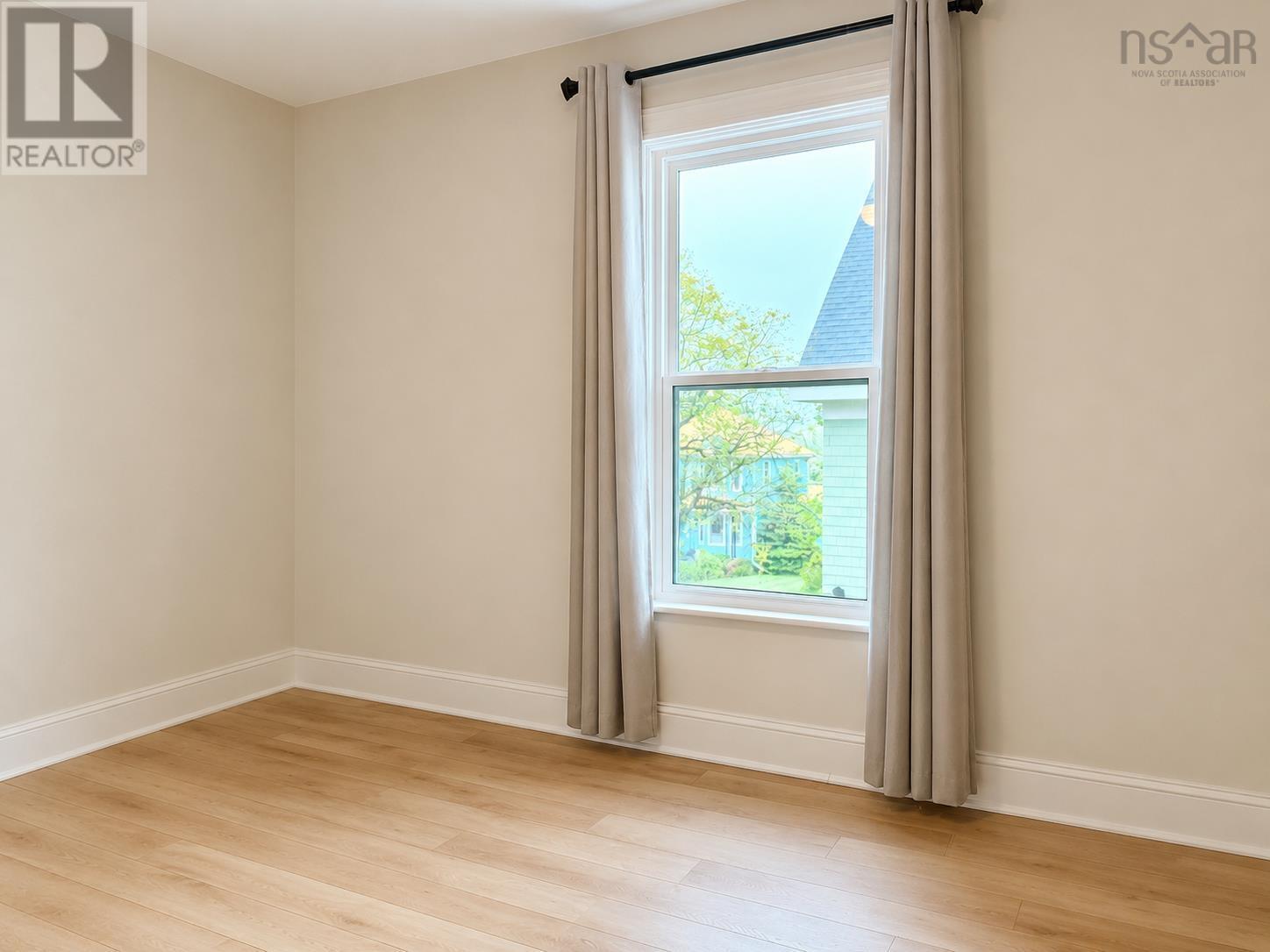 52 Rupert Street Property Photo 42