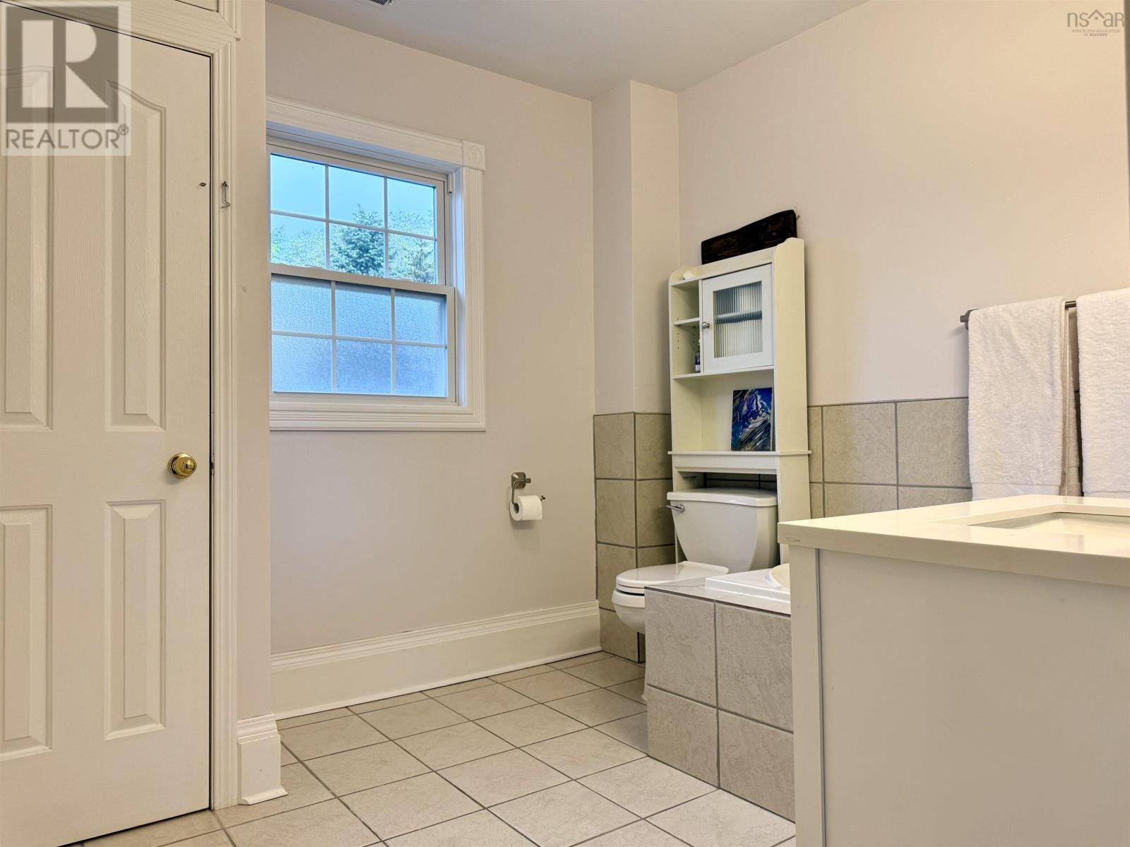 52 Rupert Street Property Photo 44