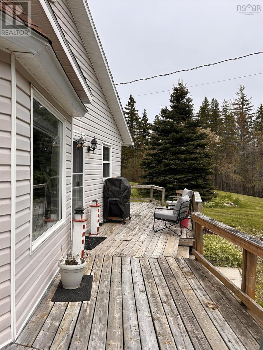4430 252 Highway Property Photo 3