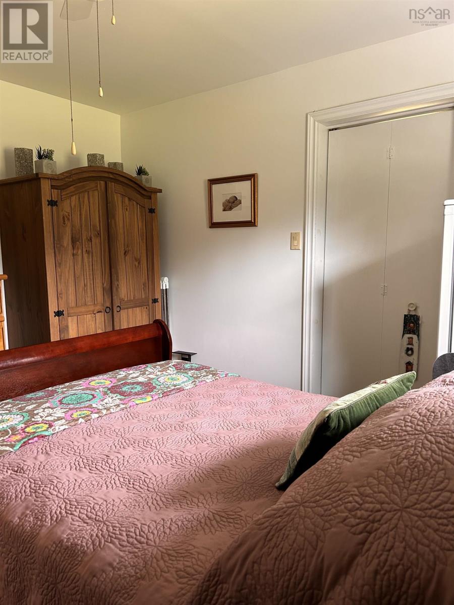4430 252 Highway Property Photo 14