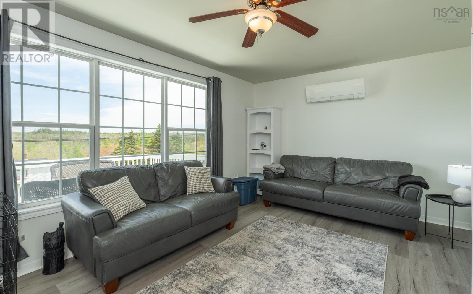 1331 Main Shore Road Property Photo 10