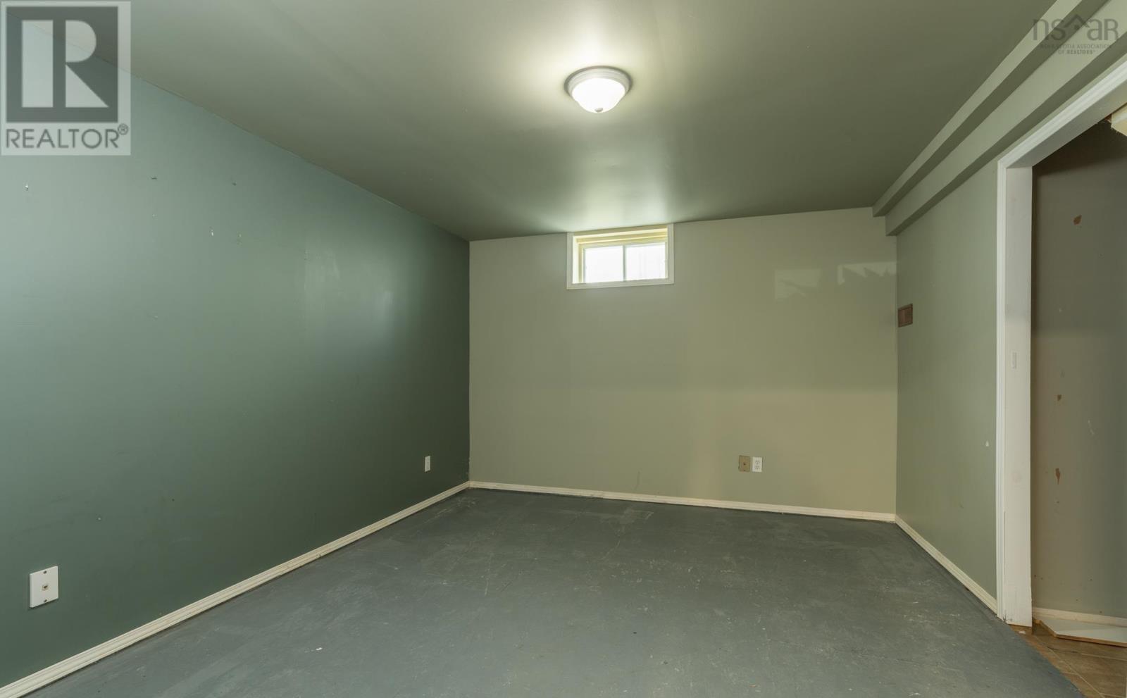1331 Main Shore Road Property Photo 24