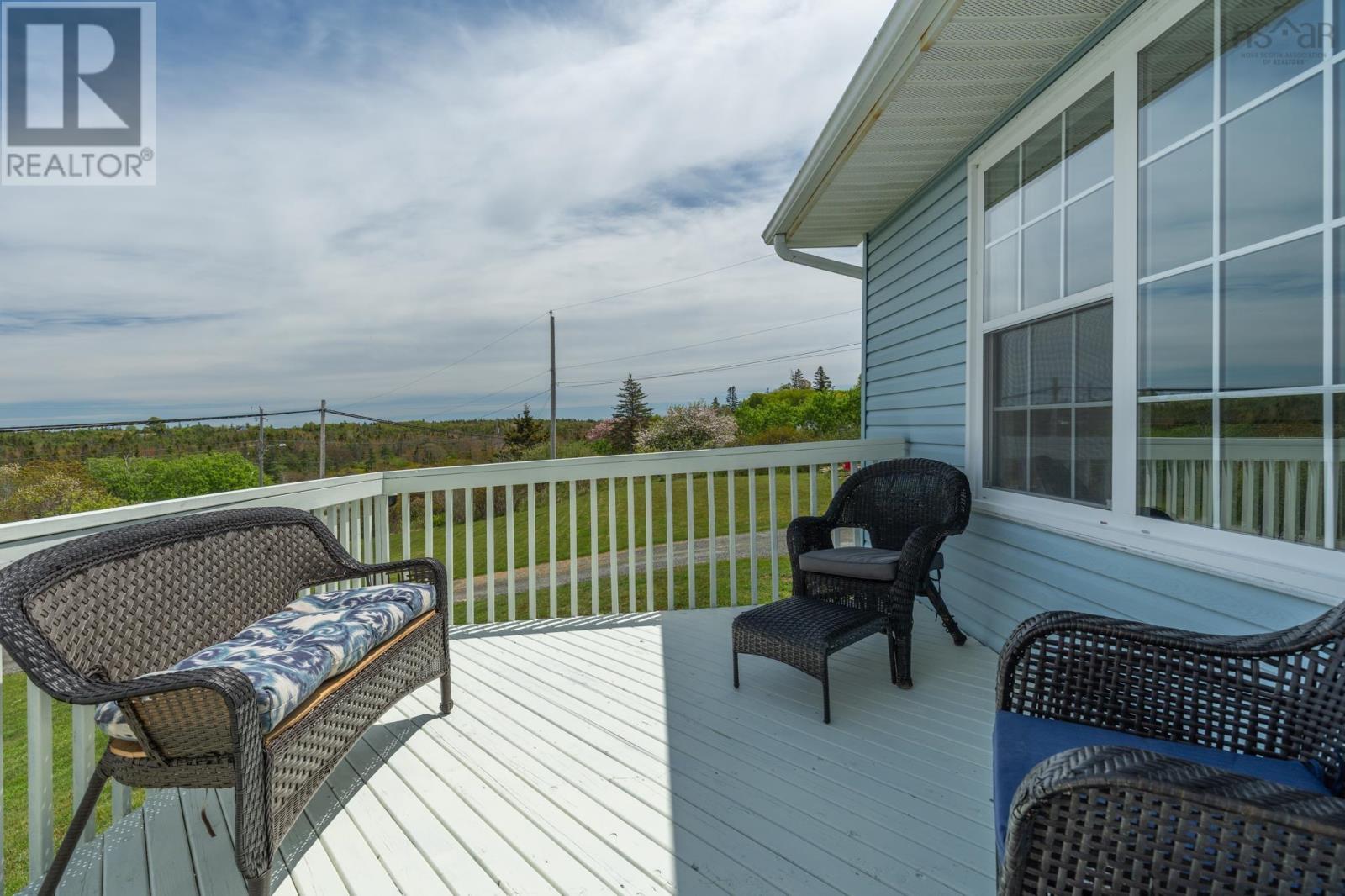 1331 Main Shore Road Property Photo 26