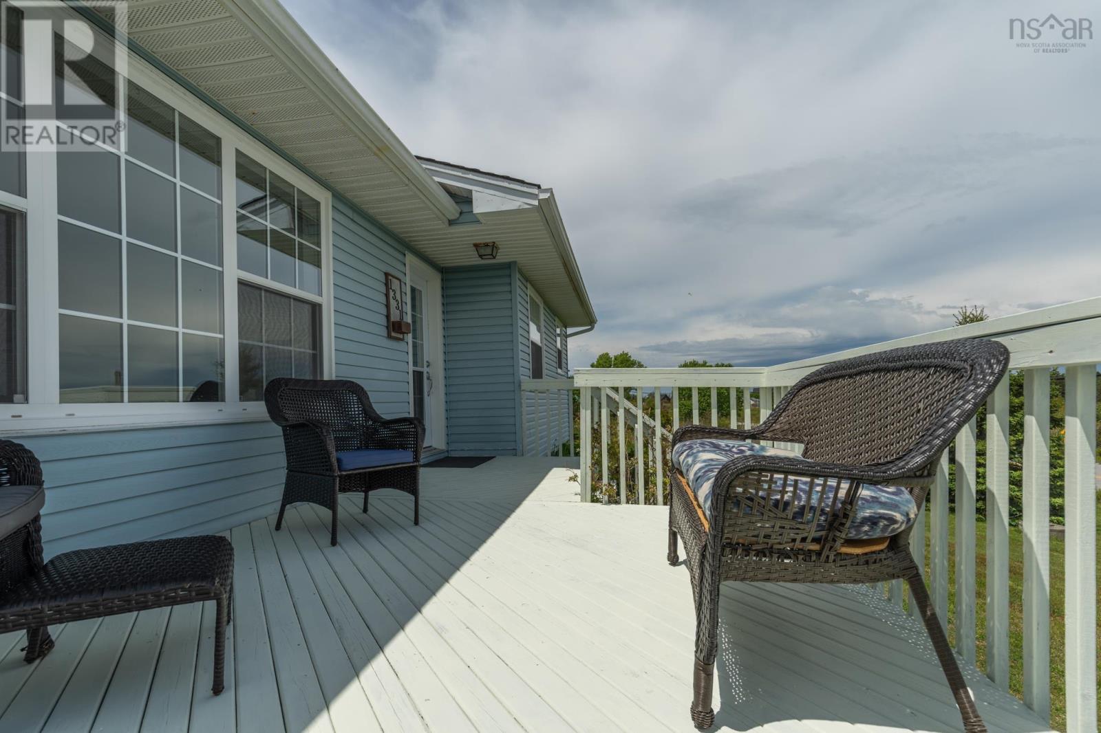1331 Main Shore Road Property Photo 27