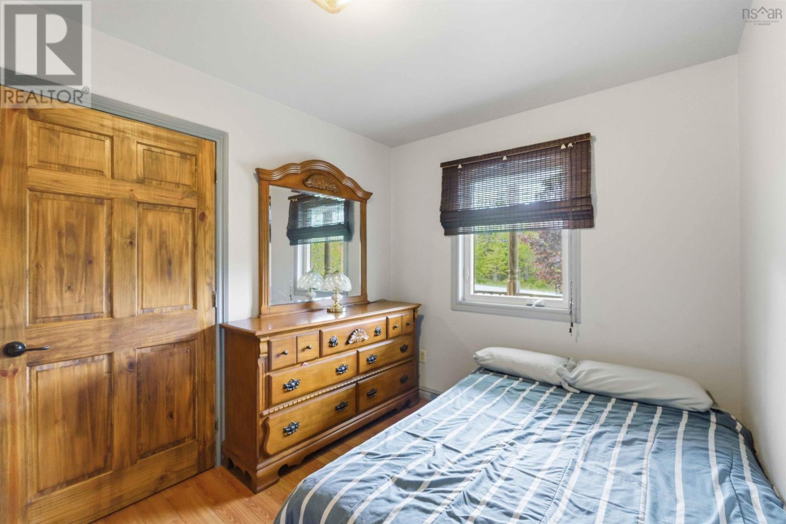 1460 Hampton Mountain Road Property Photo 21
