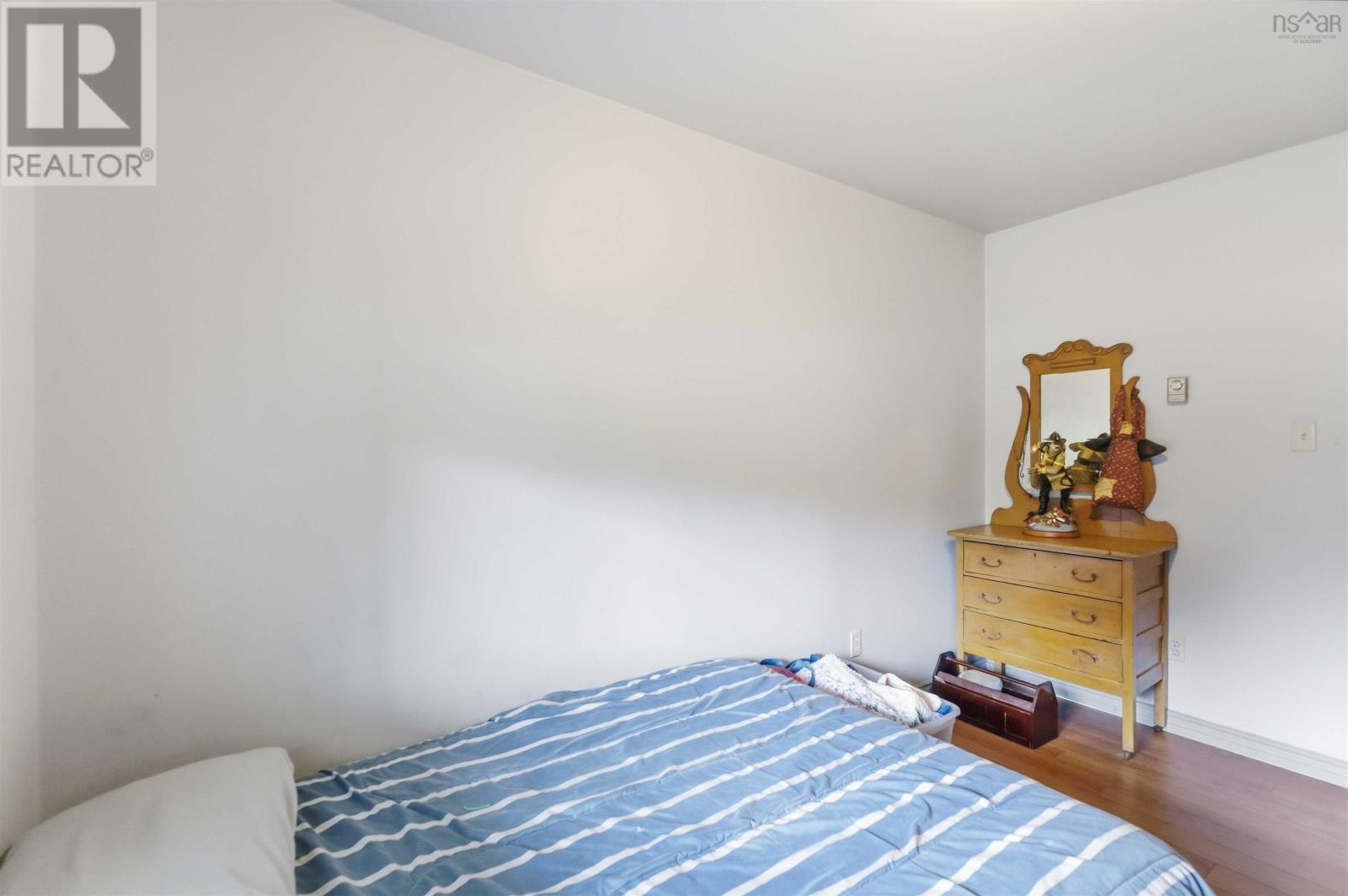 1460 Hampton Mountain Road Property Photo 23