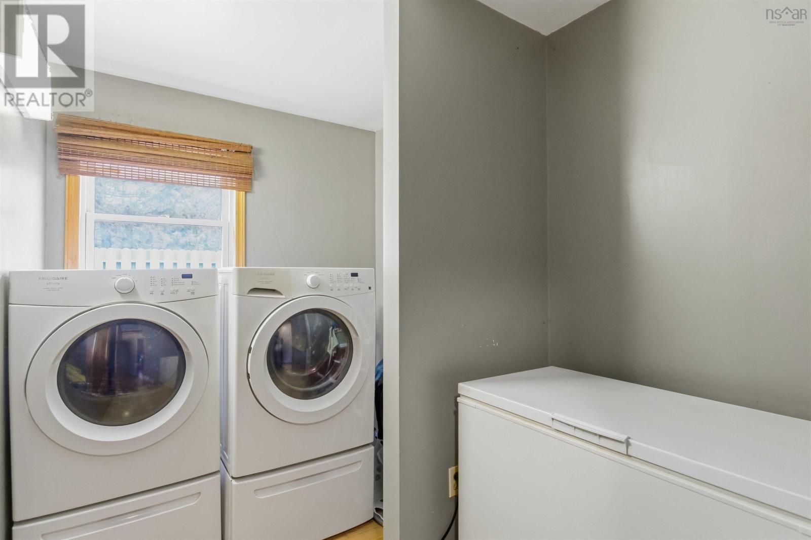 1460 Hampton Mountain Road Property Photo 35