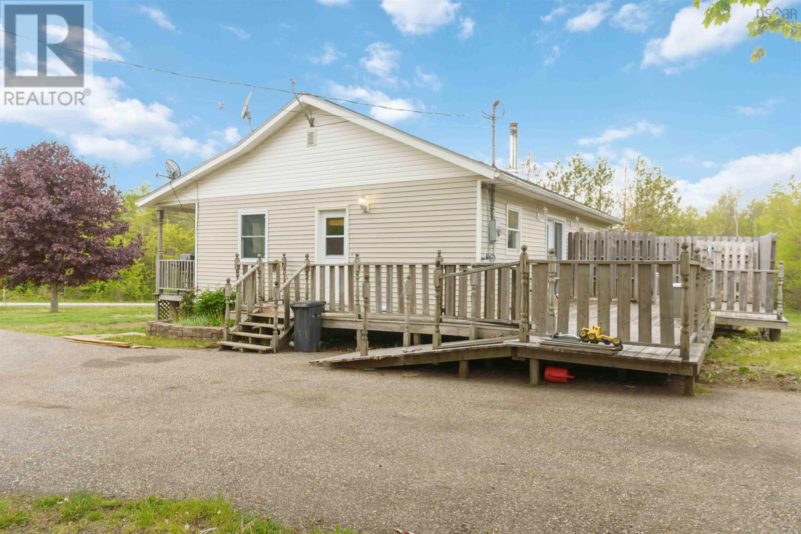 1460 Hampton Mountain Road Property Photo 42