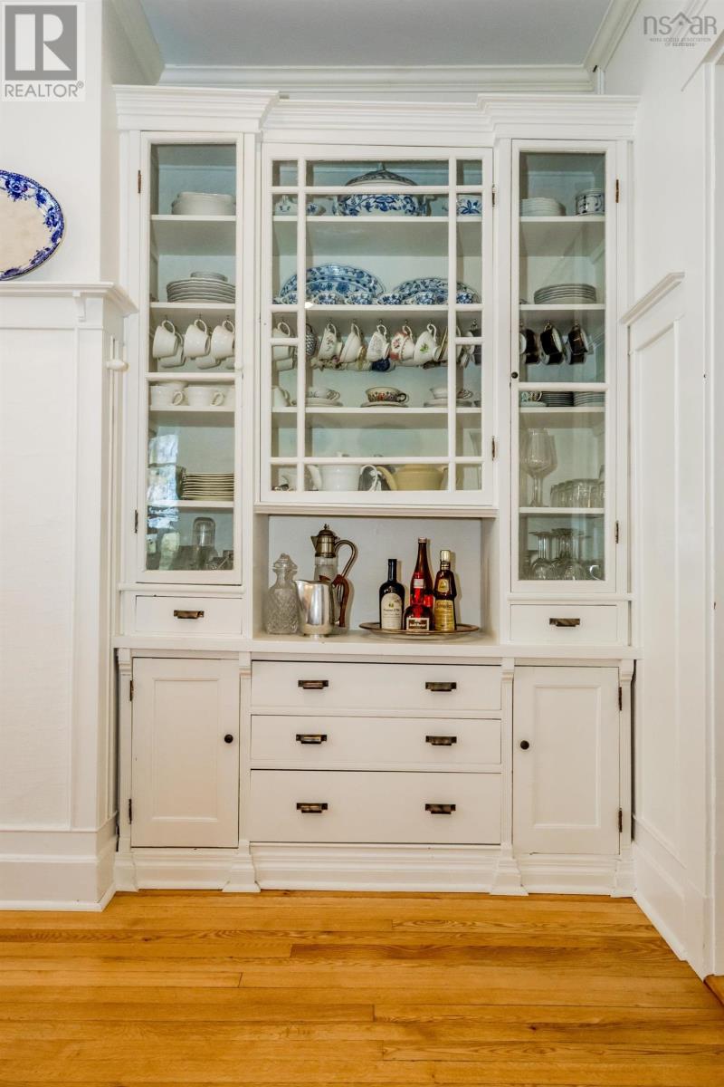 12 Linden Avenue Property Photo 17