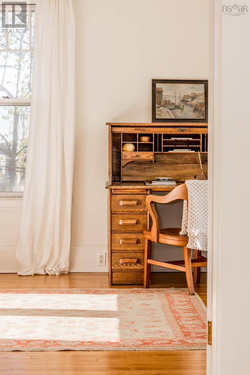 12 Linden Avenue Property Photo 24