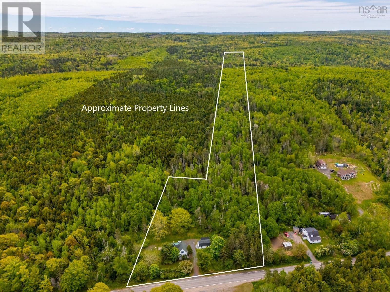 2526 Highway 1 Property Photo 4