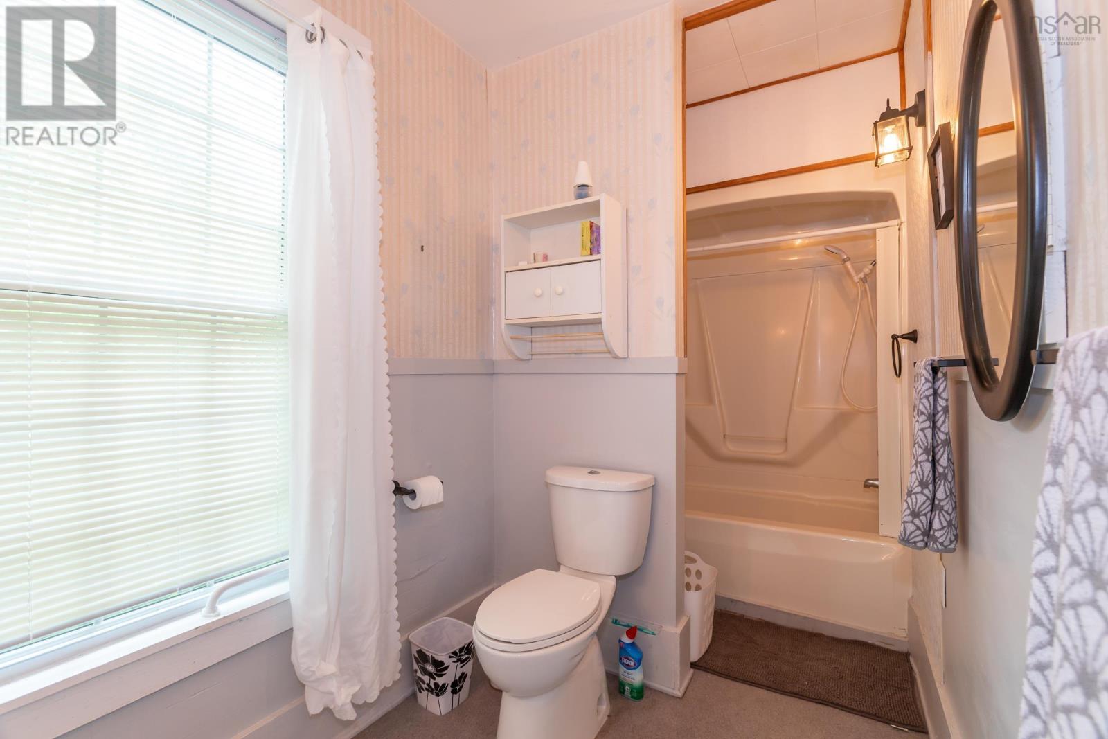 2526 Highway 1 Property Photo 26