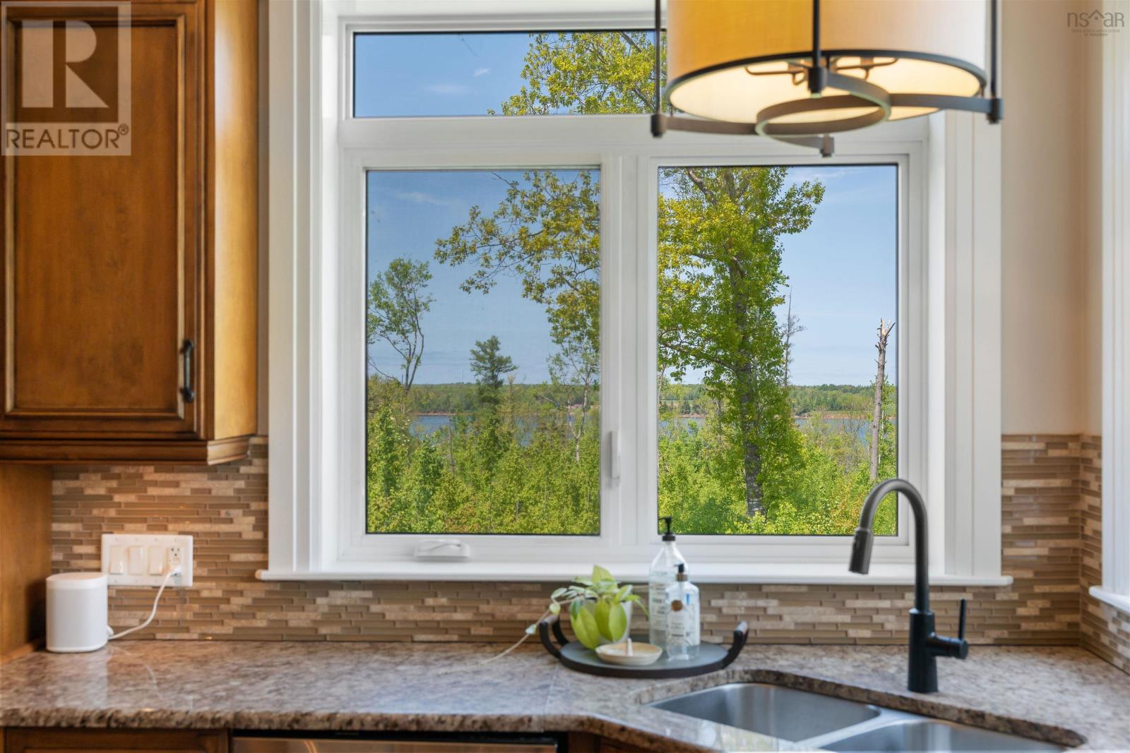 14120 Highway 6 Property Photo 22