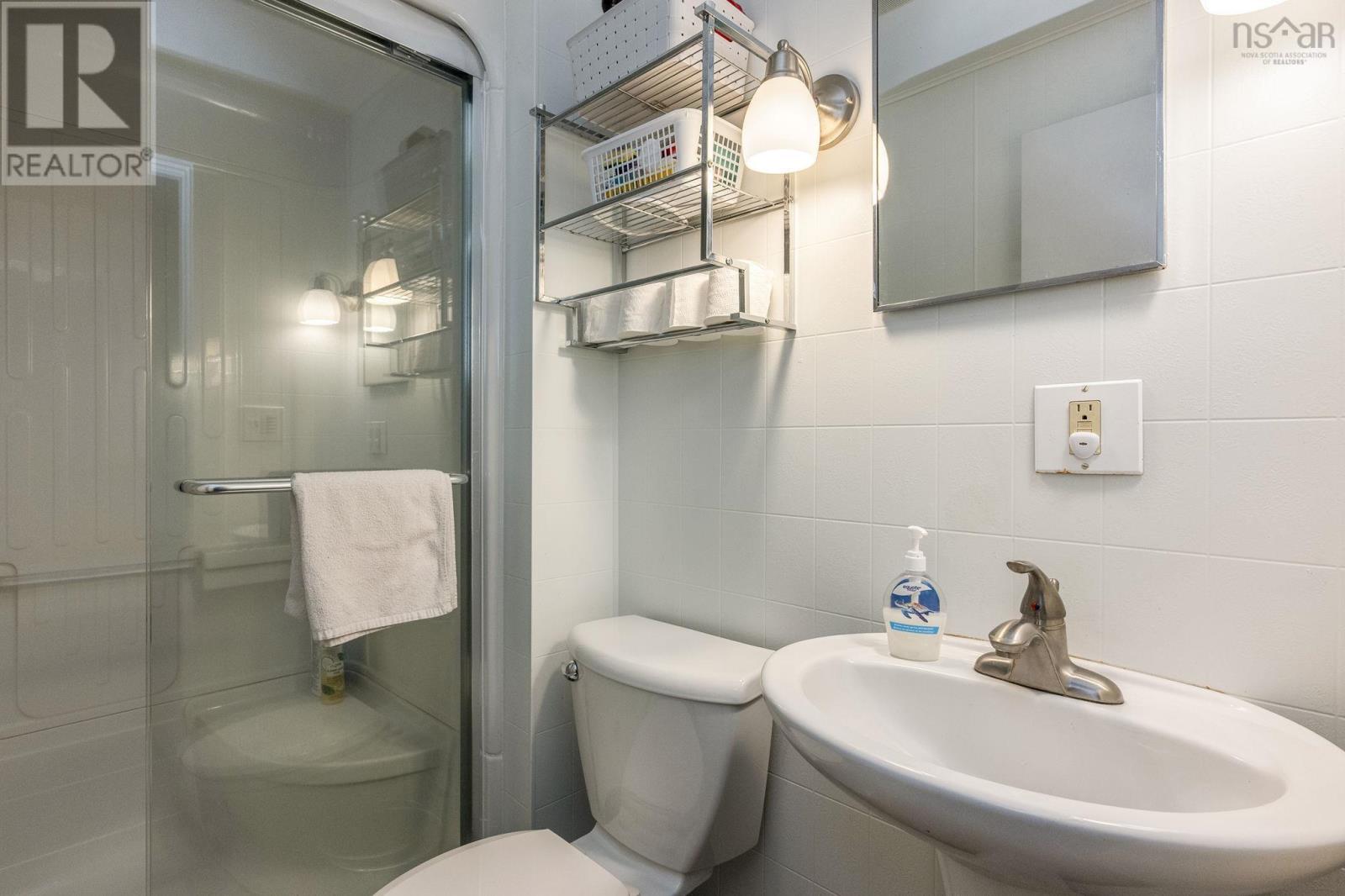 4035 Highway 201 Property Photo 16