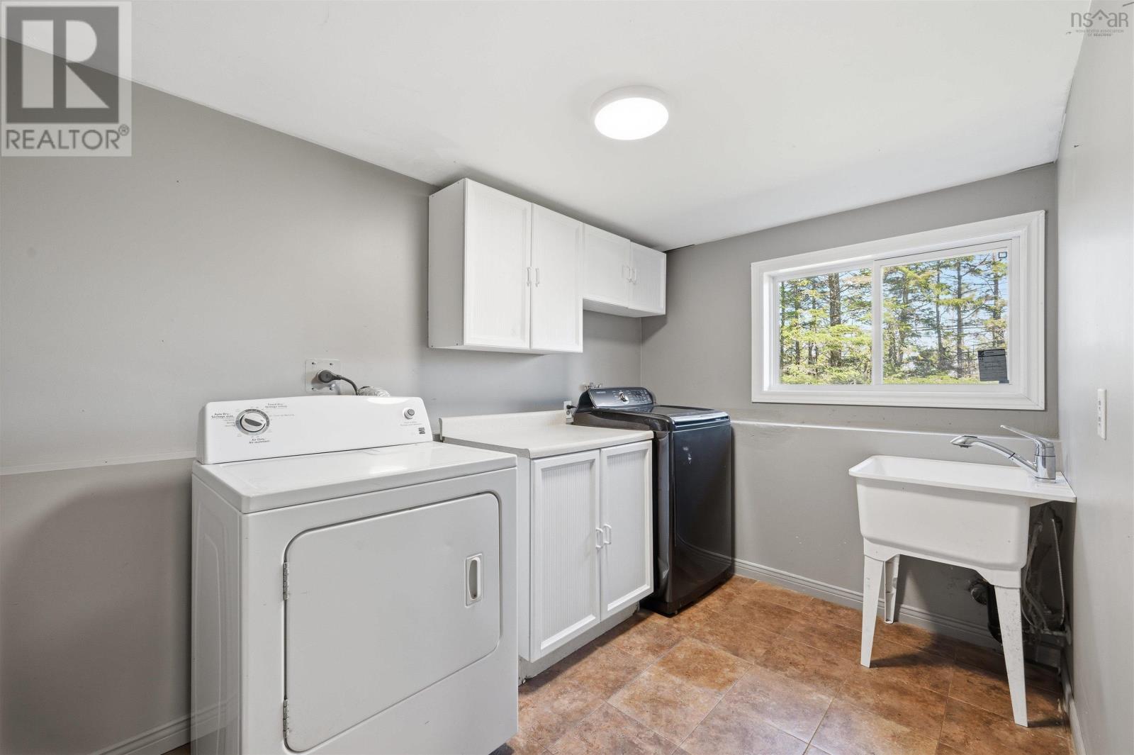 1307 East Petpeswick Road Property Photo 33