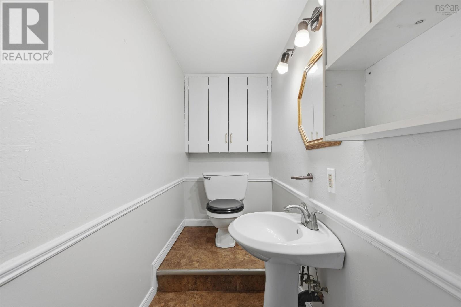 1307 East Petpeswick Road Property Photo 34