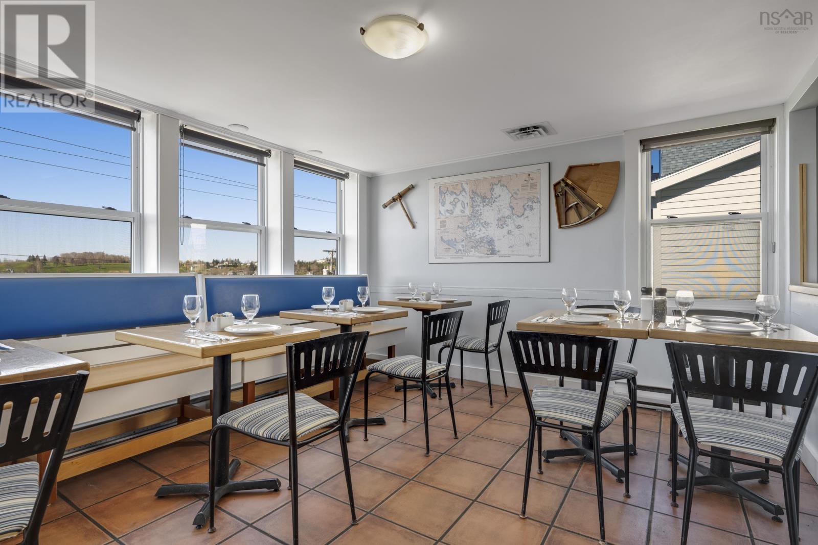 100 Montague Street Property Photo 7
