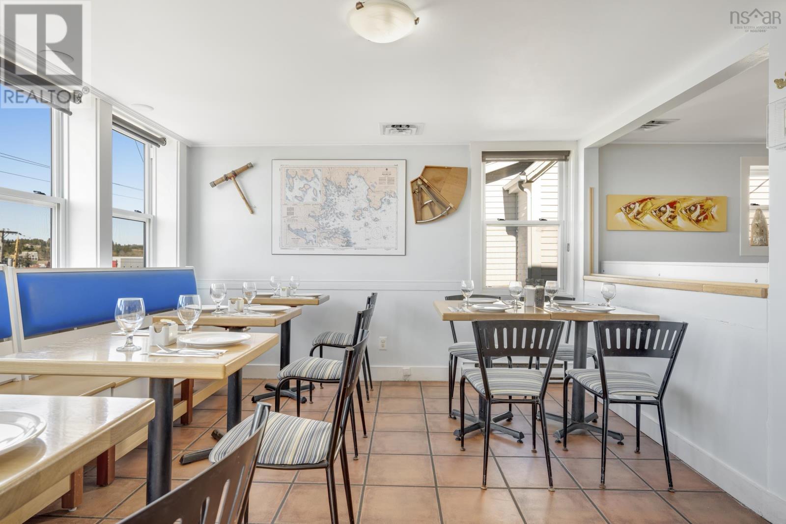 100 Montague Street Property Photo 8