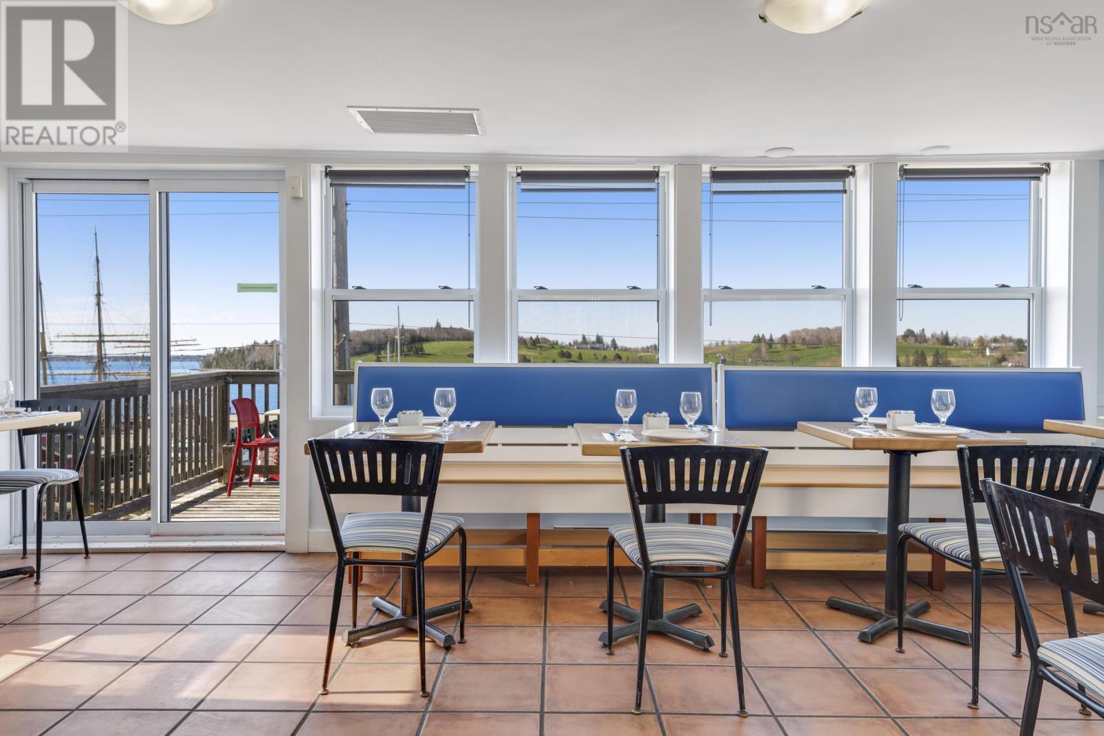 100 Montague Street Property Photo 10