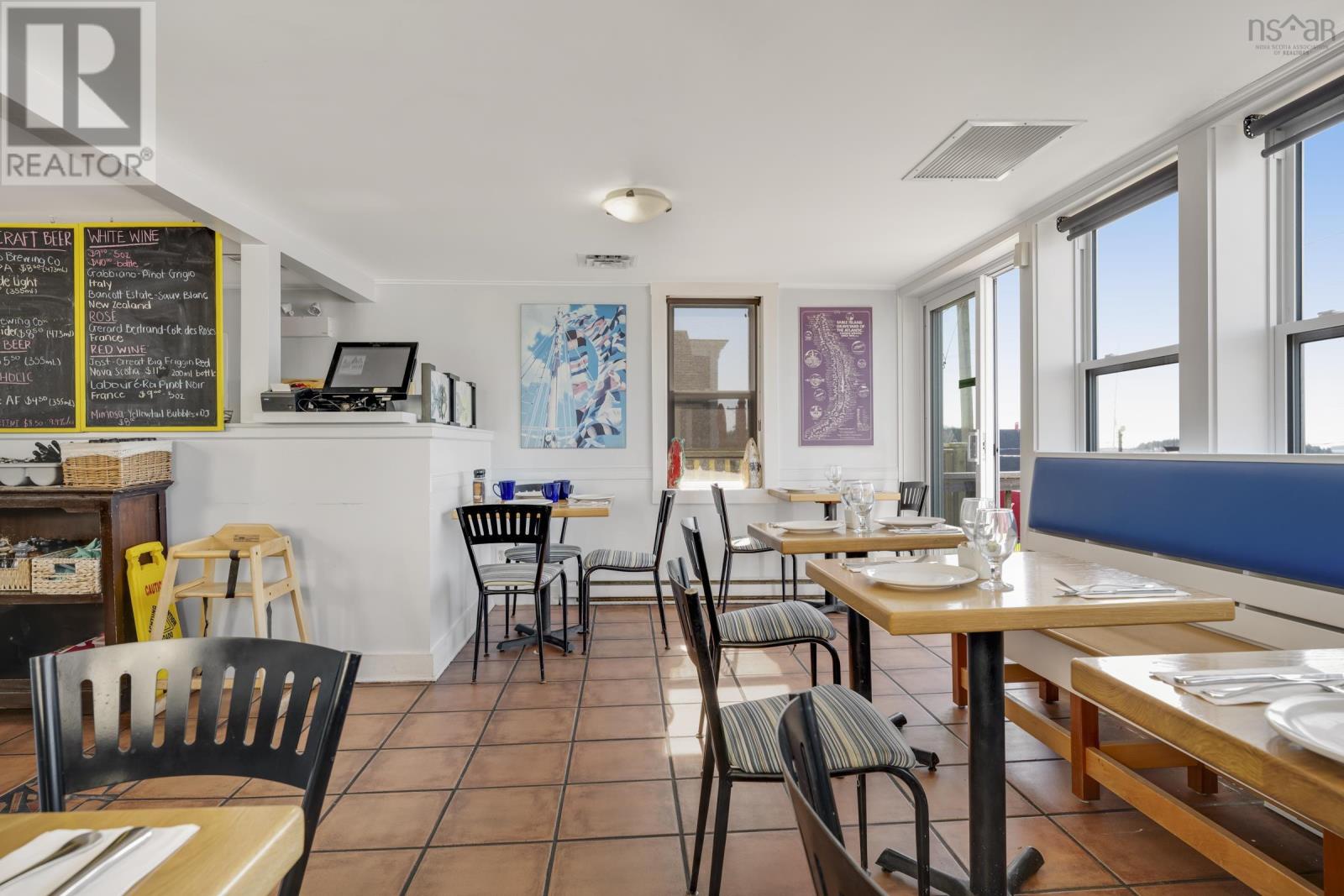 100 Montague Street Property Photo 14