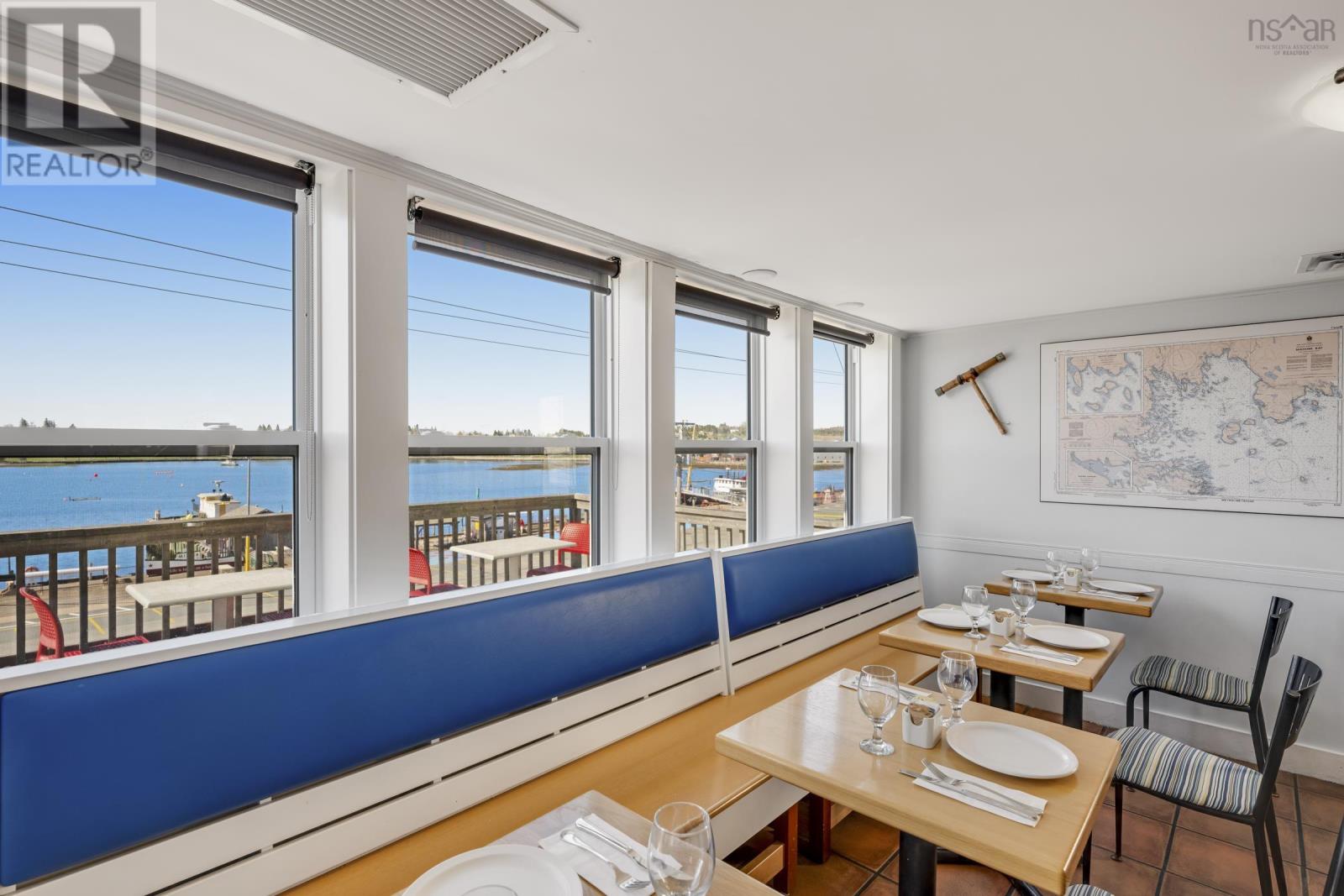 100 Montague Street Property Photo 15