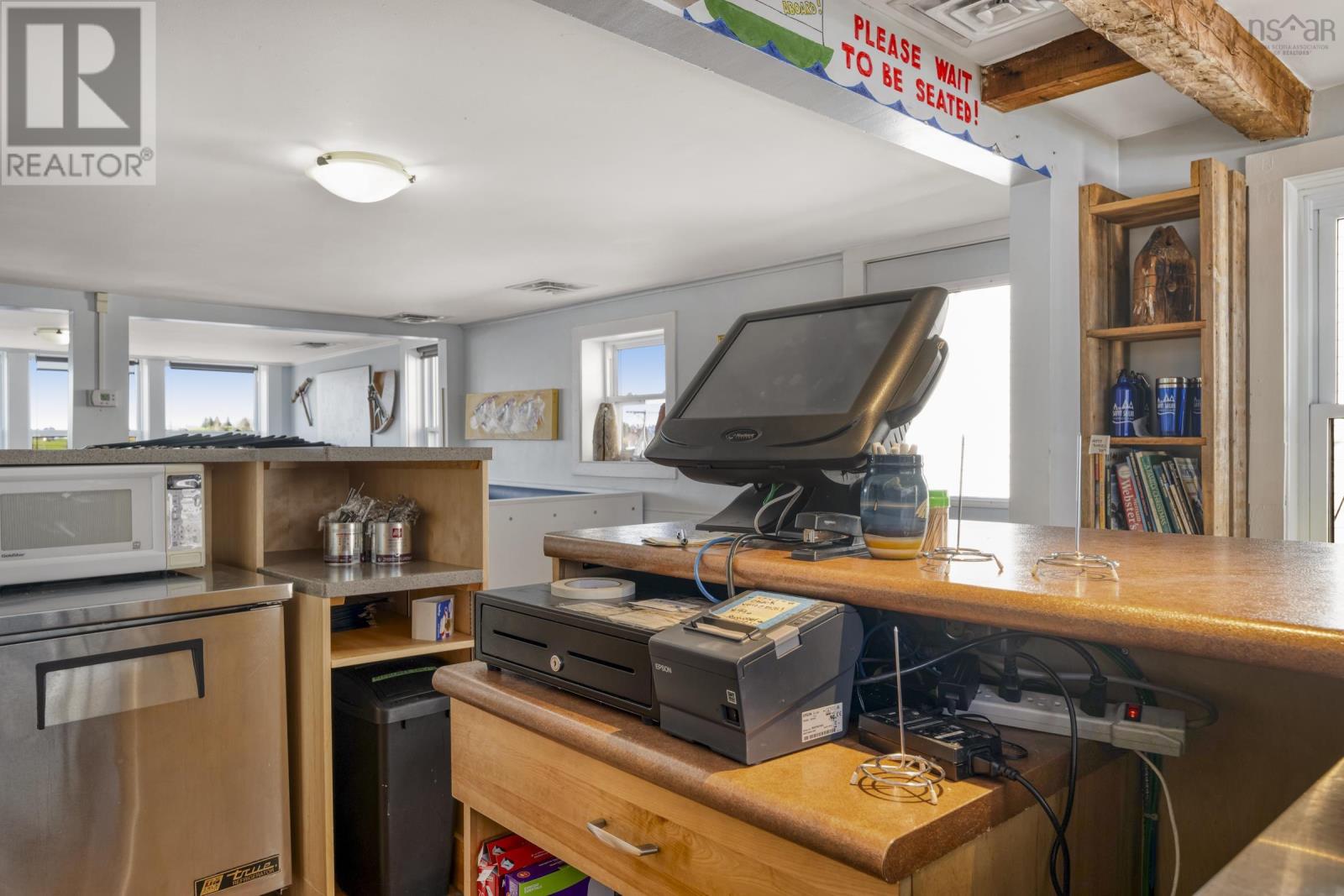 100 Montague Street Property Photo 29