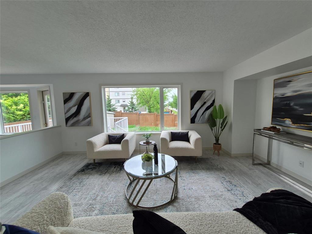 3 Kingfisher Crescent Property Photo 5