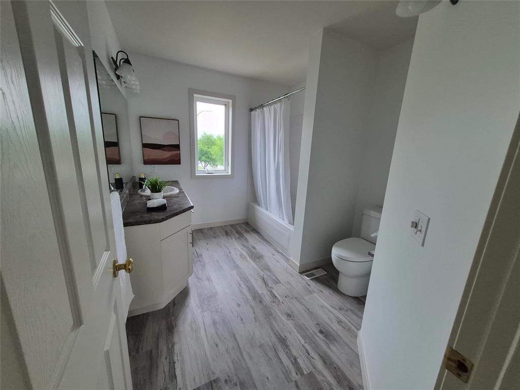 3 Kingfisher Crescent Property Photo 15