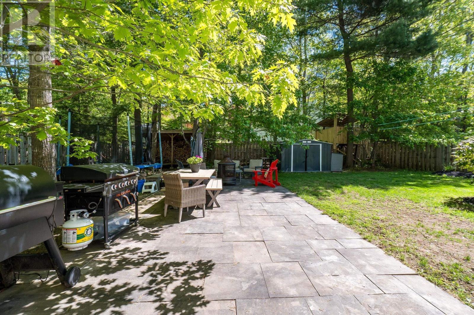 82 Hirtle Drive Property Photo 2