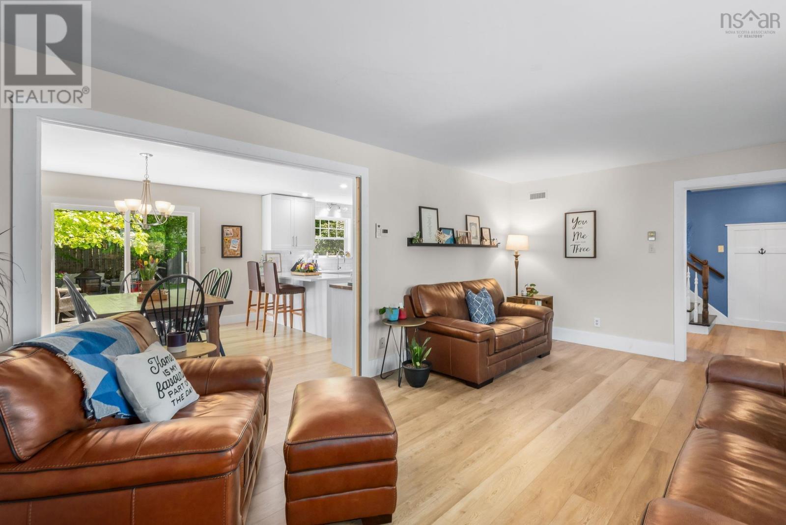 82 Hirtle Drive Property Photo 14