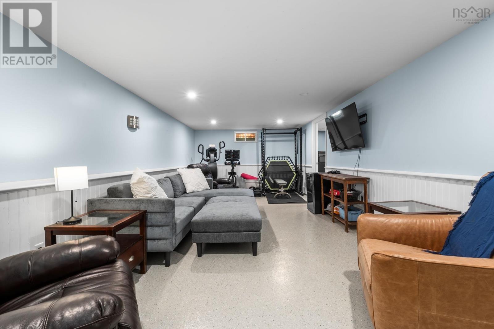 82 Hirtle Drive Property Photo 37
