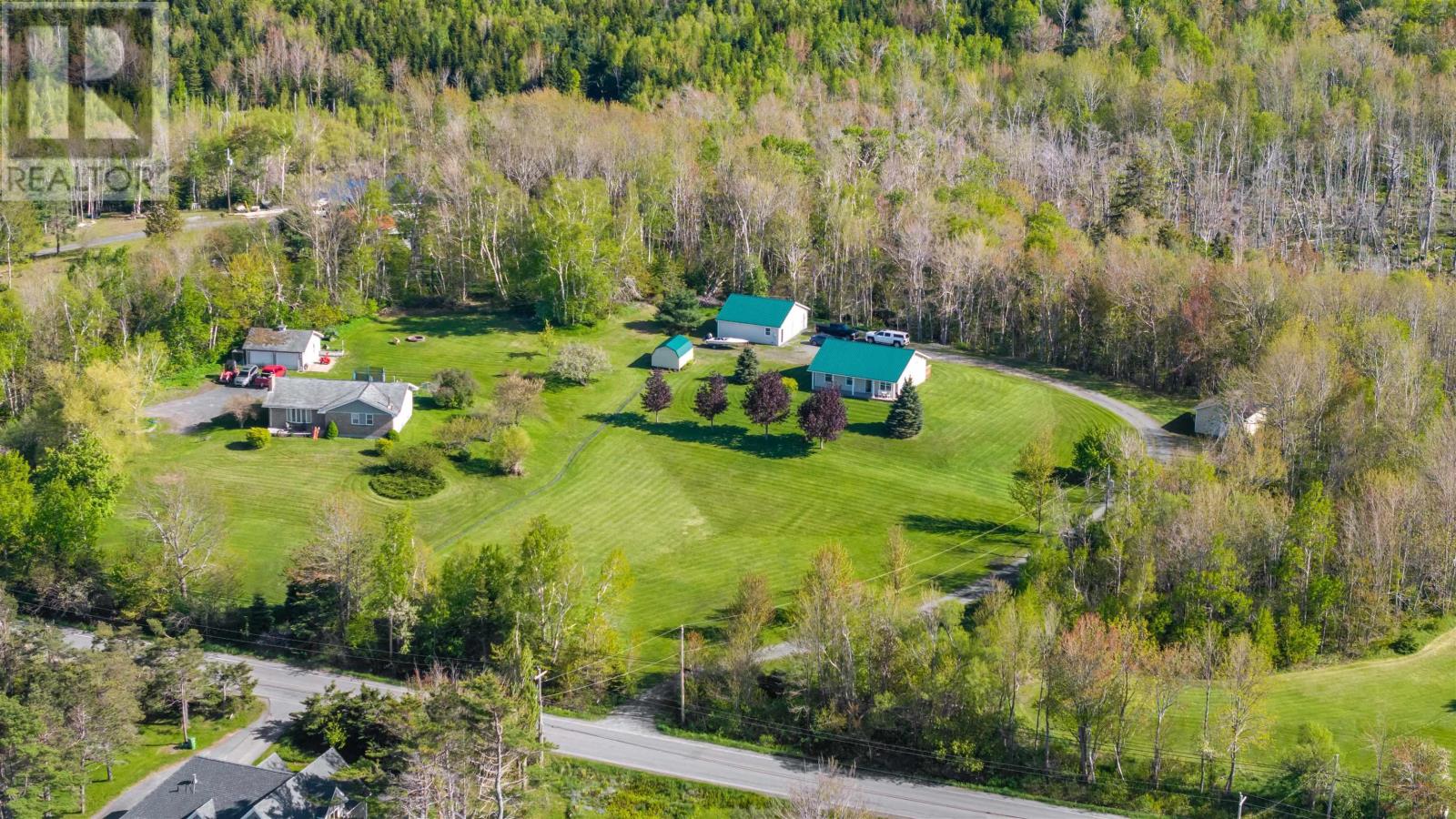 5338 Little Harbour Road Property Photo 1