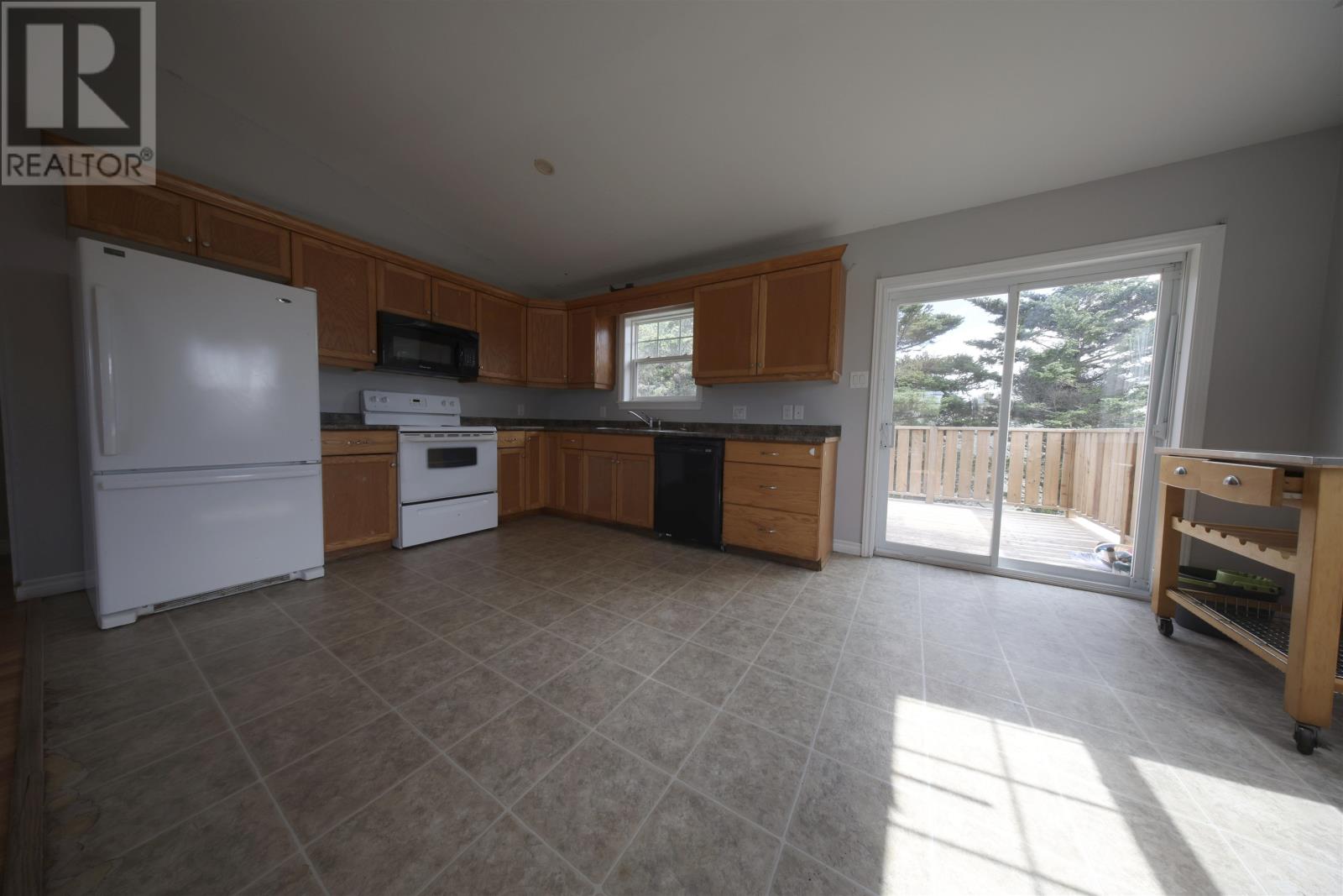311 Jennifer Street Property Photo 13