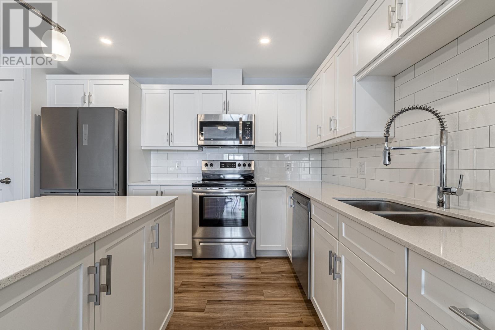103 562 Malpeque Road Property Photo 1