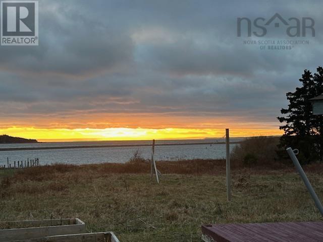 19 Cove Road Property Photo 5