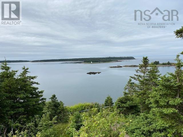 19 Cove Road Property Photo 6