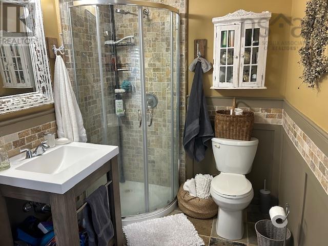 19 Cove Road Property Photo 14