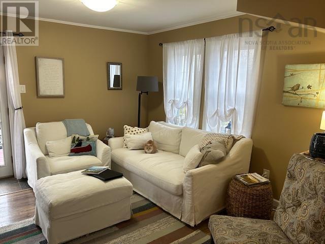 19 Cove Road Property Photo 16