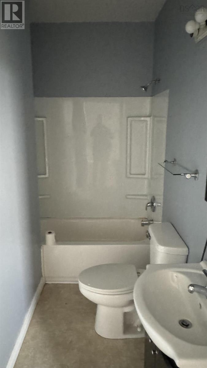 264 High Street Property Photo 11