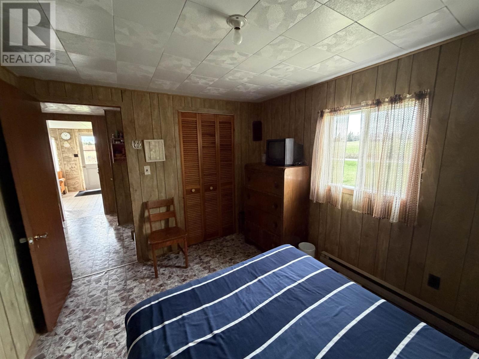 2556 Church Road Property Photo 12